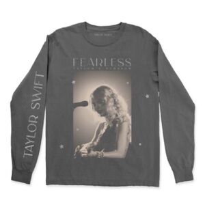 Taylor Swift “Fearless TV” Long Sleeve Tee - Gray - XL